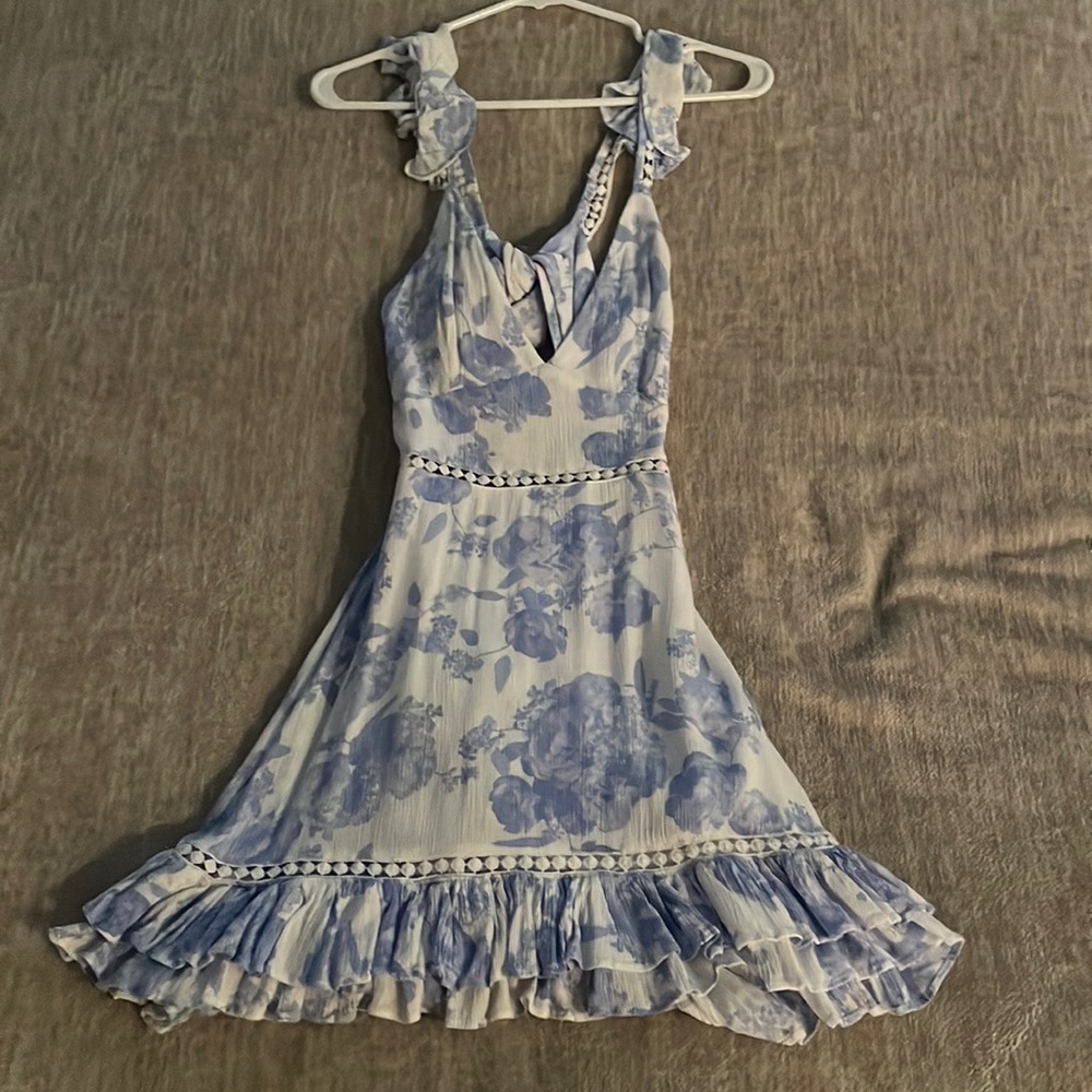 EXCELLENT CONDITION- Tie back Buddy Love dress